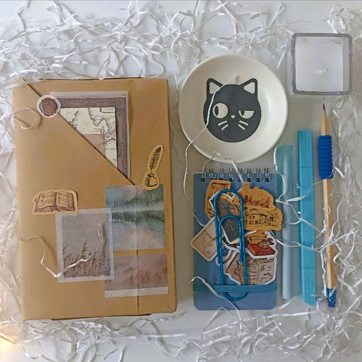 Bookish Bundle | Blind Book Inside!